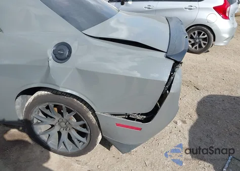 2017 Dodge Challenger R/T from USA, damaged, VIN 2C3CDZBTXHH555532